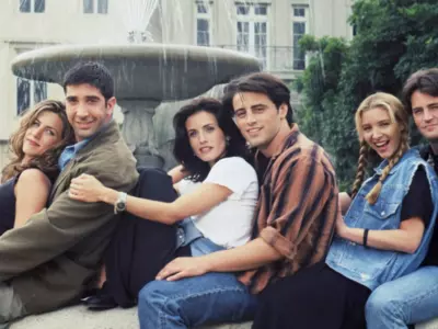 'Oh My God'! The Cast Of FRIENDS Is 'Working On Something' Together And They Want A Reunion Too