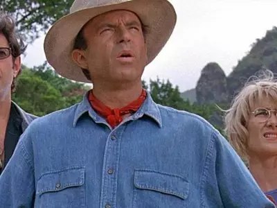 Original Cast Of Jurassic Park Is Back! Sam, Jeff & Laura Dern To Return For 'Jurassic World 3'