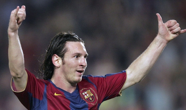 Messi scores again as Barca thump Zaragoza 4-0