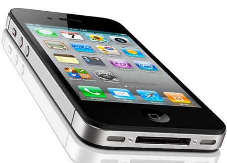 Apple iPhone 4 'useless' for left-handers