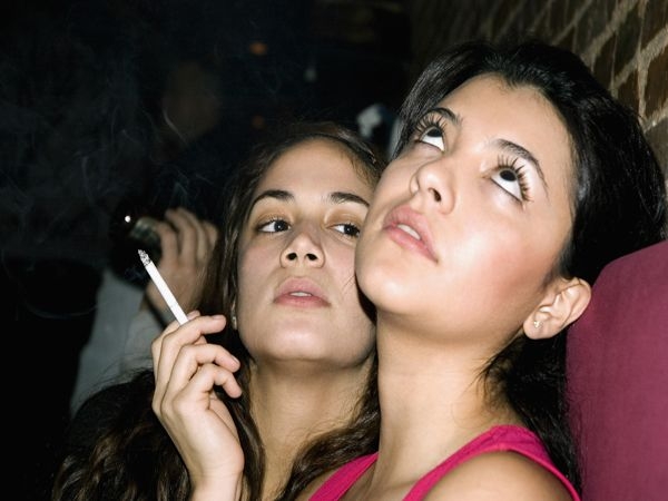 Teens May Buy Less Tobacco When Displays Are Hidden: Study