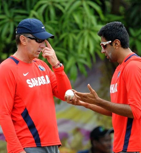 'Eric Simons understands each and every bowler'