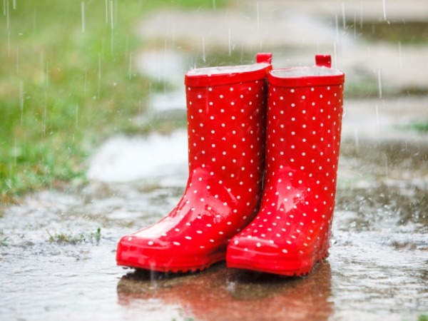 Monsoon Health Guide: Recommended Footcare And Footwear For The Rains