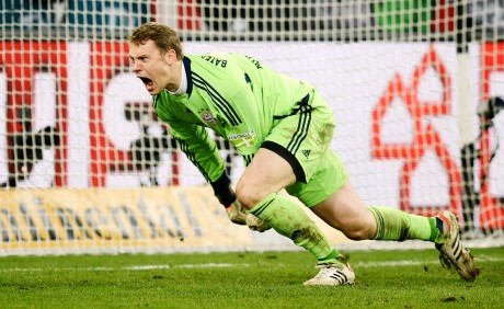 This is no time to relax, Neuer tells Bayern