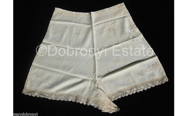 Queen's knickers up for sale on eBay