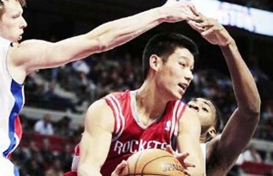 Harden, Lin power Rockets to victory