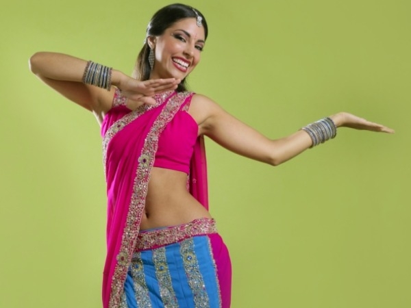 Fitness Benefits Of Bollywood Latka-Jhatkas