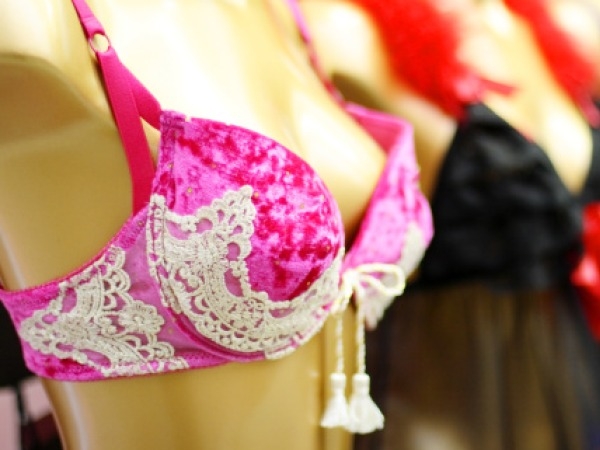 How An Ill Fitting Bra Can Harm You
