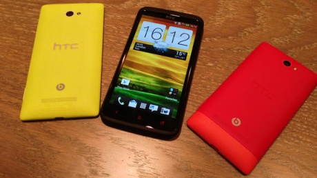 HTC unveils One X+