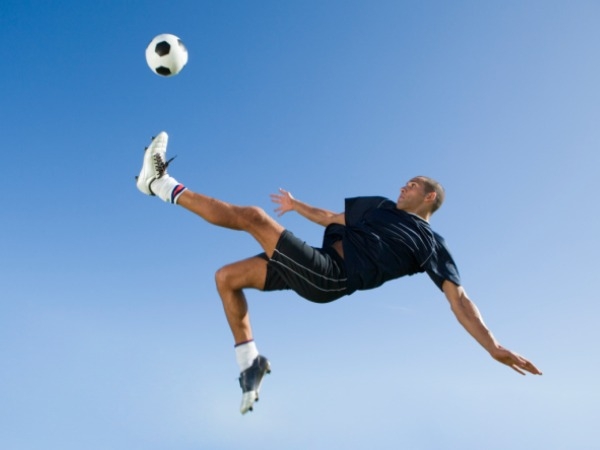 Soccer Players Often Recover Fully From Acl Surgery 