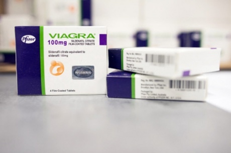 Suffering from jet lag? Try Viagra!