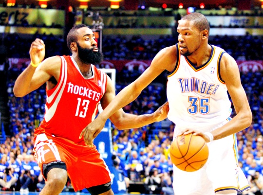 Thunder Rout Rockets 120-91 in Playoffs