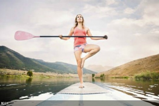 Paddle yoga: Latest Fitness Fad