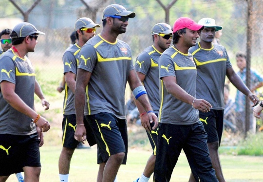 IPL Preview: Hyderabad Face Chennai