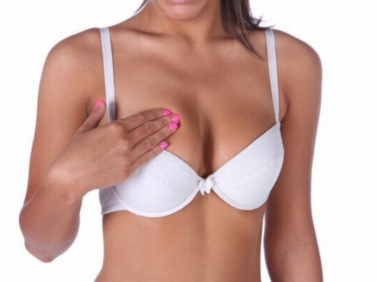 Pros and Cons of Breast Implant
