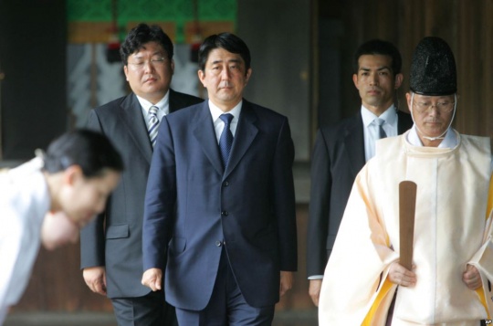 Japan PM Visits Controversial War Shrine