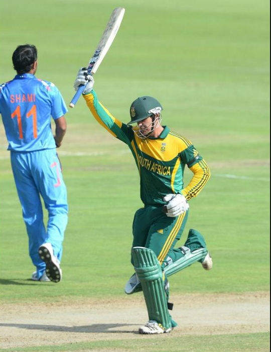 Quinton de Kock scored his third consecutive ton against India and became the 5th batsman to do so in ODIs. (Photo: Getty Images)
