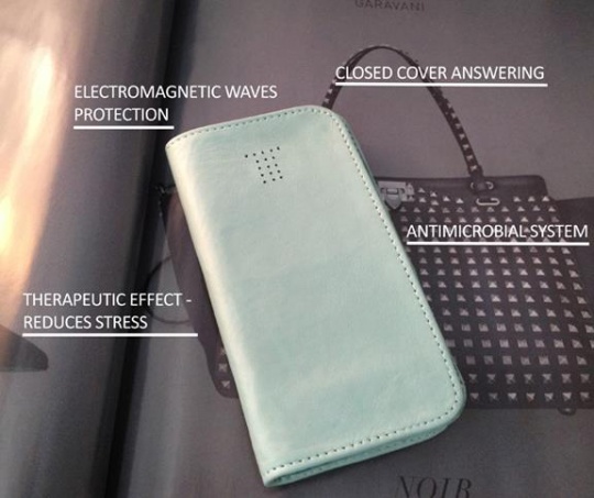 Tenerarca leather phone case