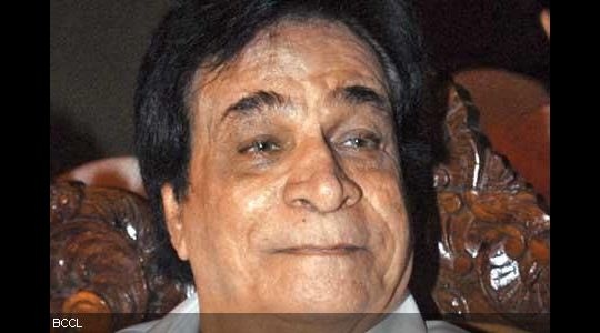 Абдель кадер кхан. Кадер кхан индийский актер. Кадер 1. Кадер 1. Кадер хан из шантарама актер.