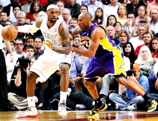 James Sets Record as Heat Beat Lakers