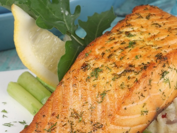 Healthy Recipe: Haldi Chilli - Marinated Salmon With Upma And Grilled Asparagus