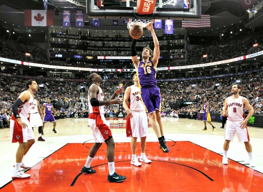 Raptors Hand Lakers Fifth Straight Defeat