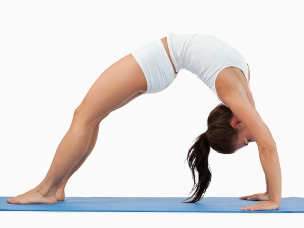 Workout Video: Chakrasana For Abs And Triceps