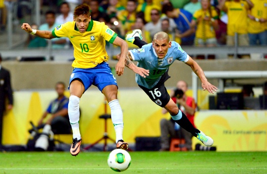 Brazil Reach Confederations Cup Final