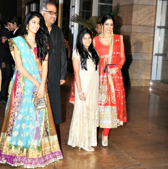 Sridevi with family