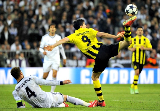 Borussia Dortmund Secure Berth in Final