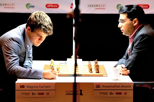 Magnus Carlsen and Viswanathan Anand