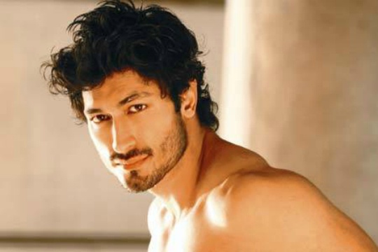 Rajinikanth Inspires Vidyut Jamwal!