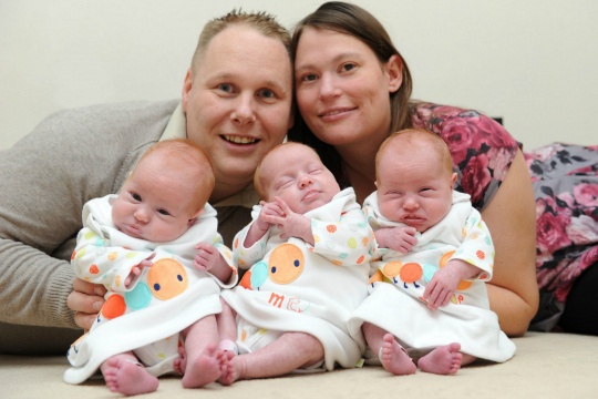 British Mom Gives Birth to Identical Triplets