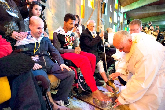 Pope Francis Washes Feet of Disabled