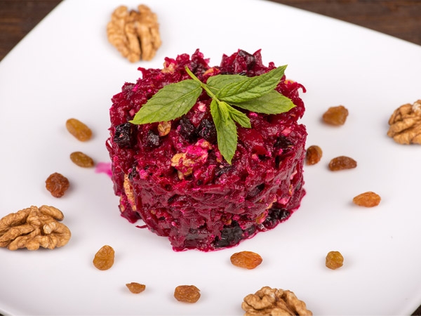 Beetroot and Fennel Salad on a Bed of Bulgur Wheat