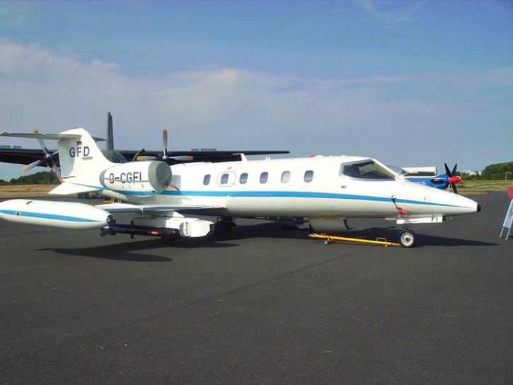 The Learjet that crashed.