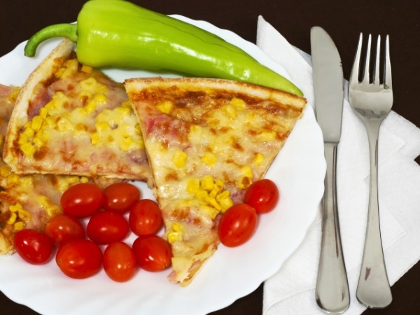 Monsoon Snack: Baby Corn And Sweet Corn Pizza In A Pan