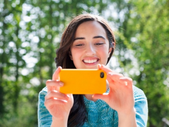 How To Click An Awesome Selfie