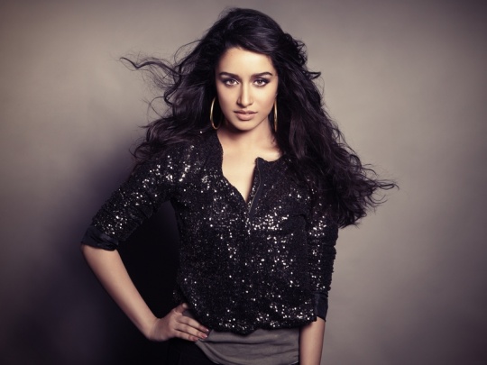 Shraddha's Singing Wins Her Praise!