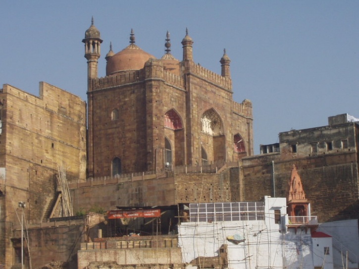 Aurangzeb Mosque