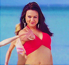 14 Reasons Why A Girl Must Stay On Her Own Before Getting Married