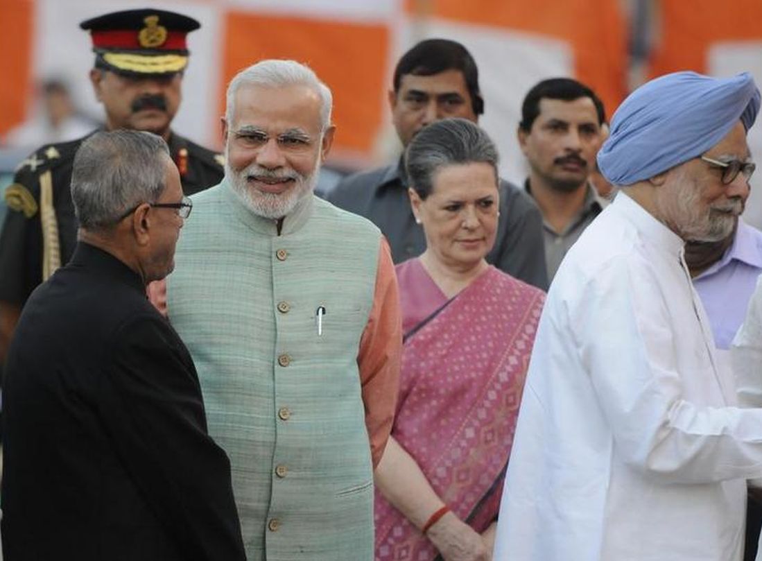 Prime Minister Narendra Modi, President Pranab Mukherjee, Congress president Sonia Gandhi and former prime minister Manmohan Singh during Dussehra celebrations