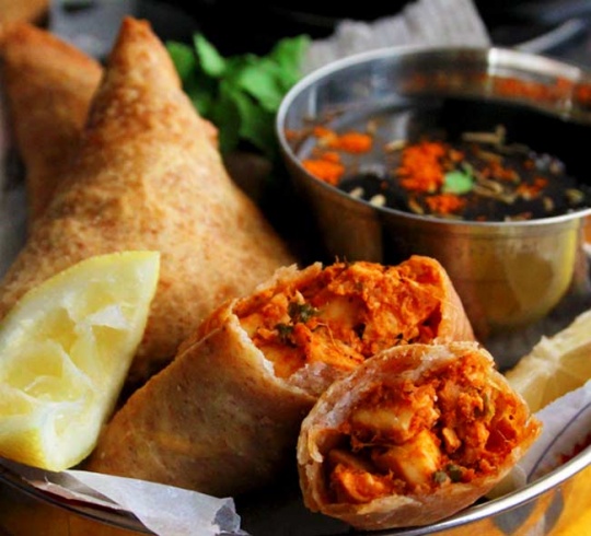 Different Variants Of Samosa You Must Try At Least Once