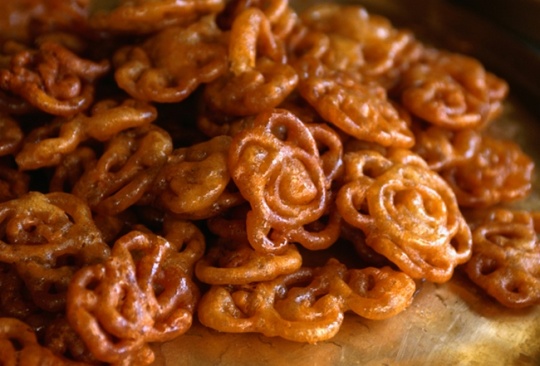 These Varieties Of Jalebis Will Make You Want Them NOW!