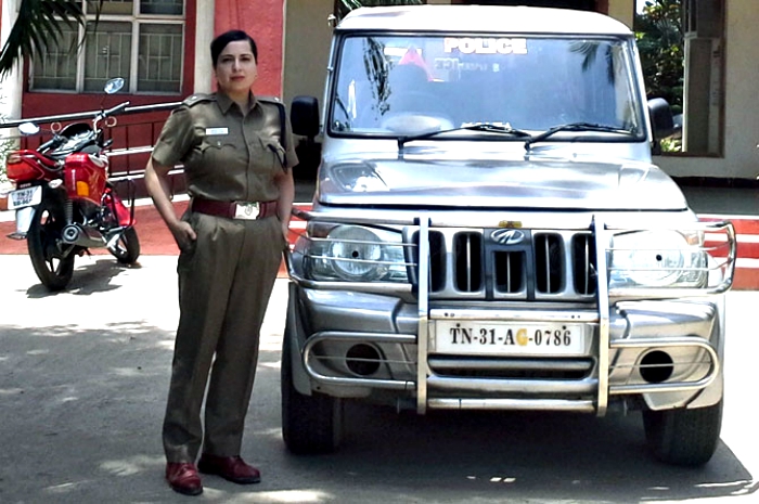 lady ips officer Dr Ruveda Salam Kashmir