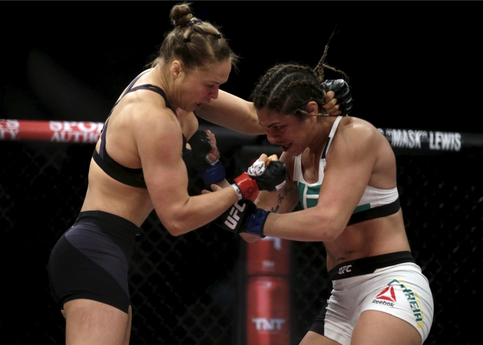 Ronda rousey knocks out bethe in 34 seconds