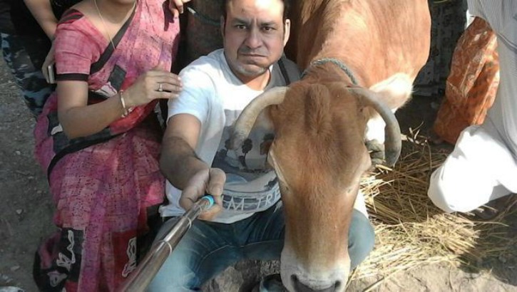 #Selfiewithgomata Against Cow Slaughter