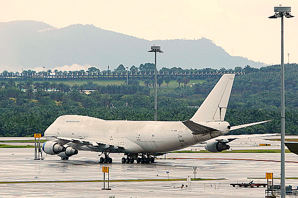 malaysia lost plane airport 2015