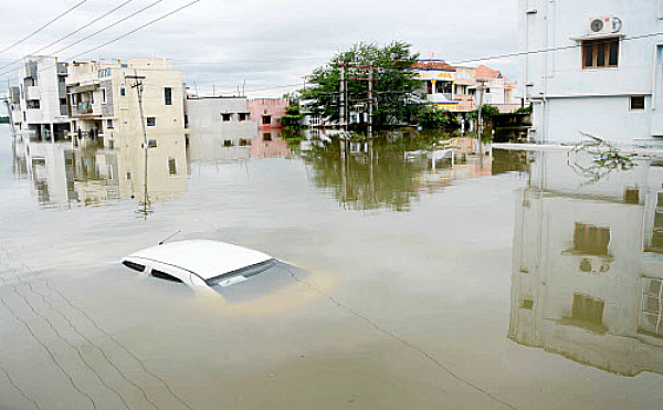 Drowning car chennai