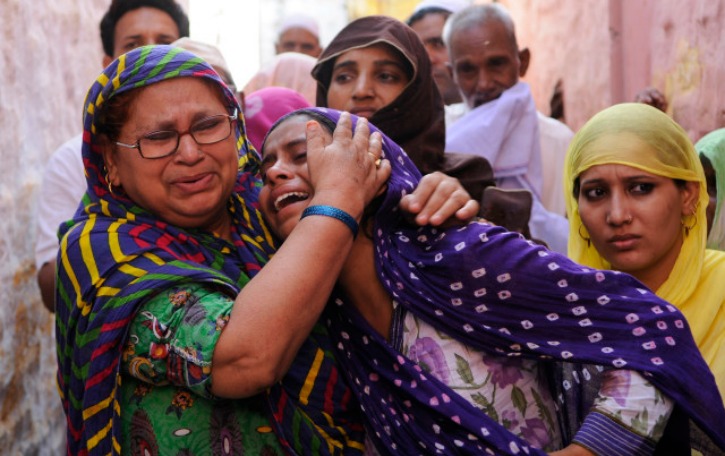 ISIS Rakes Up Dadri, Vows To Expand War Against India